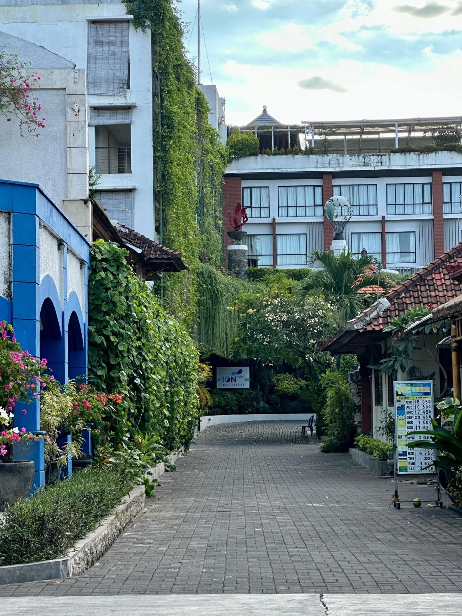 Ion Bali Benoa Hotel Нуса Дуа Екстериор снимка
